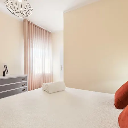 Apartman Feel At - Free Private Parking Braga
