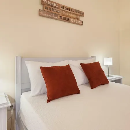 Apartment Feel At - Free Private Parking