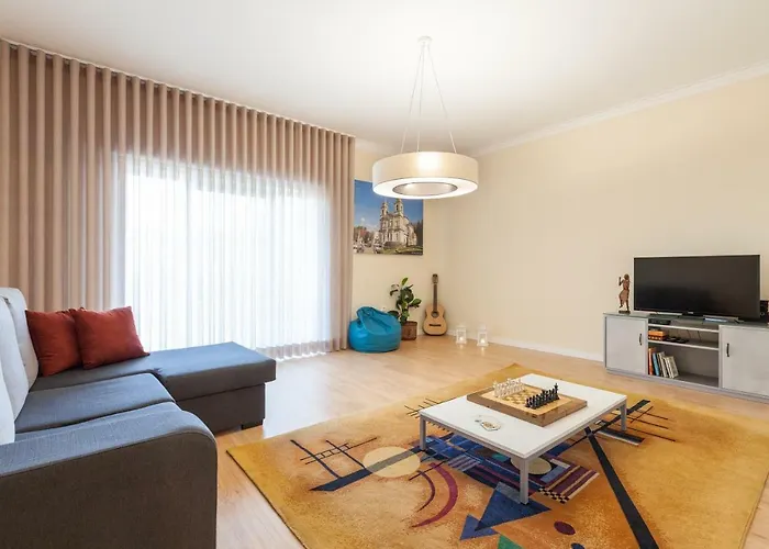 Feel At - Free Private Parking * براغا