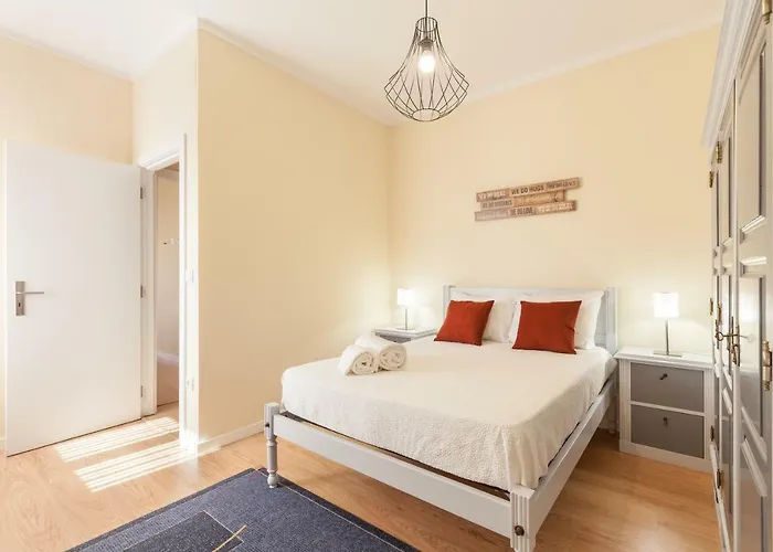 Feel At - Free Private Parking * 布拉加