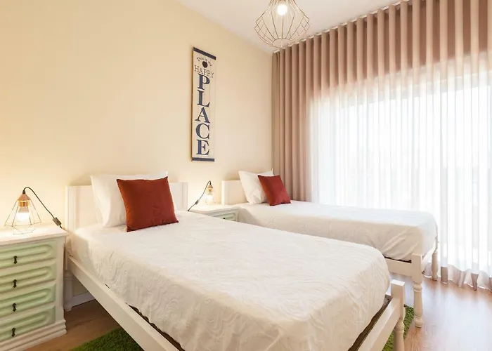 Feel At - Free Private Parking * 布拉加