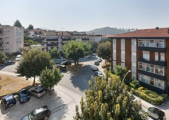 Feel At - Free Private Parking